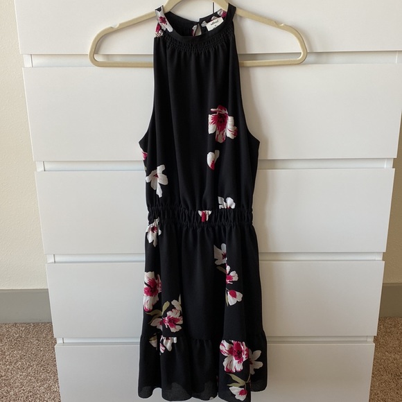 Aritzia Wilfred Black Dress Size XS - Picture 3 of 6